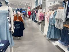 -GAP(王府井奥莱·香江小镇店)
