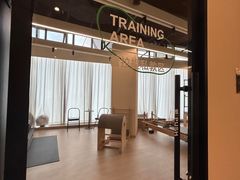 -乐刻瑜伽·普拉提·小瑜荚YogaPod(滨江银泰店)