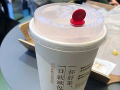 -奈雪的茶(亨特国际广场店)