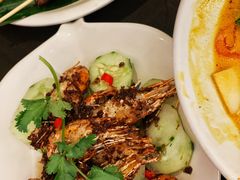 -大头虾越式风味餐厅(光明广场店)