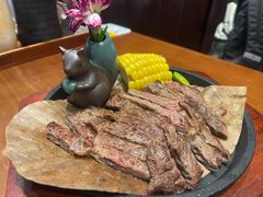 -8PINTS八品脱·日料·烧鸟·精酿小酒馆(莘庄店)