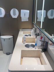 -上海时光整形外科医院