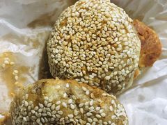 麻酱烧饼-四季小馆·地道北京小吃(广百店)