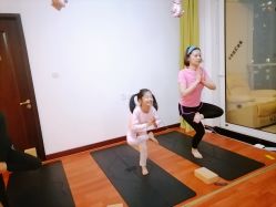 -Yvon yoga 瑜伽·精准体态管理中心