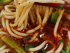 -好一家牛肉粉(山东路家乐福店)