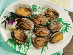 跳舞鲍鱼-尚竹阁冬瓜盅·18年地标美食(平洲店)