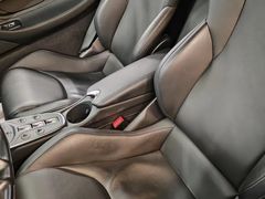 -金象大药房(北京东方新天地店)