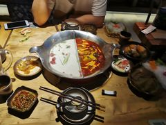 台式麻辣锅-湊湊火锅·茶憩(杭州湖滨银泰in77店)