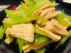 -重庆烧鸡公火锅(簋街店)