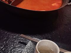 -鹿鸣山草本茶香火锅(园西路店)