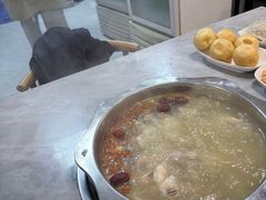 -光头药膳鸡(莱茵小镇店)