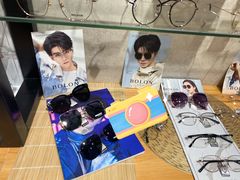 -无界眼镜MaxLess(滨江星光大道店)