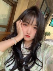 -FRIDAY星期五专业美发沙龙