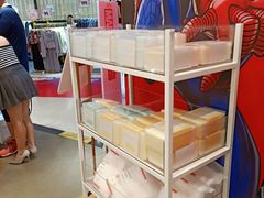 -名创优品(广东东莞东城万达2店)