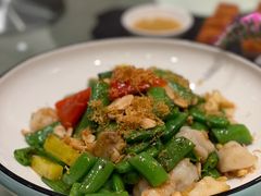 甜豆鲍鱼-荣粤酒家·融合粤菜