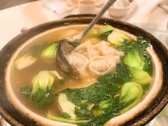 砂锅馄饨鸡-沪江海派料理