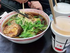 咸蛋黄狮子头面-吴茂兴本帮面(百色路店)