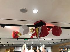 -百盛(莘庄店)