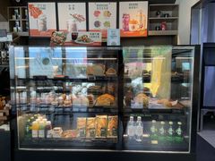 面包甜点陈列柜-星巴克(西藏路店)