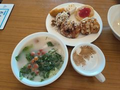 -亚龙湾希尔顿自助餐厅·海鲜·烧烤·沙滩BBQ·现场乐队