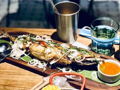 手抓海鲜黄咖喱味-仓库南洋海鲜小排档(柳河路店)