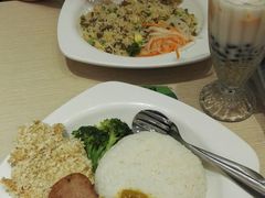 -佰搭果·广式茶餐厅(西华路店)