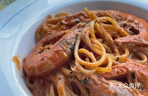 Shrimp Tomato Cheese Pasta