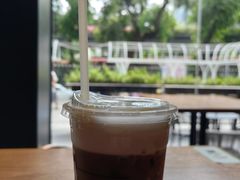 -星巴克(广州淘金路店)