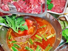 -王奋斗贵州酸汤牛肉火锅