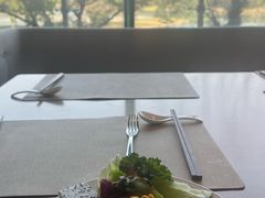 -上海佘山世茂艾美酒店