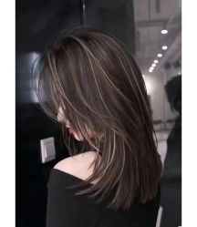 -艾美A·M Hair Salon