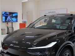 -王府井百货熙地港店