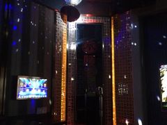 唛客疯量版式KTV(金飞达广场店)-唛客疯量贩式KTV(金飞达广场店)