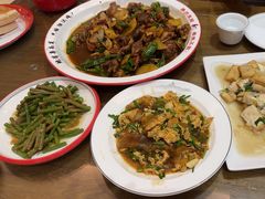 -鲁南仔·滕州炒鸡(经三路店)