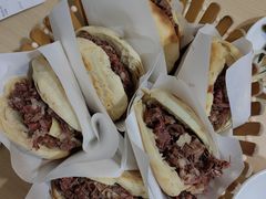-闫家驴肉老店(华电一校店)