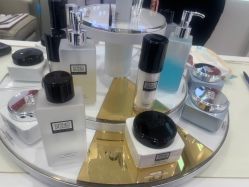 -奥伦纳素Erno Laszlo