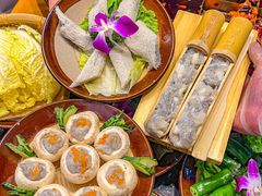 -憨孃孃·重庆老火锅(红山黑金店)