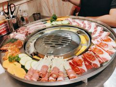 -哈哈碳都·牛肋条无限自助烤肉(台江万达店)