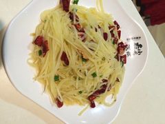龙巢盱眙龙虾店(八卦岭店)-龙巢盱眙龙虾·牛蛙·烧烤宵夜(八卦岭店)