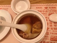 -顺风汤馆·广府粤菜(江宸天街店)