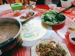 -银峰农庄·特色烧鸡·鲜无花果浸鸡