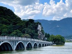 -星湖旅游景区七星岩