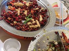 -小鱼小牛·鱼牛干锅·脆鱼火锅(世欧广场店)