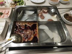 四宫格火锅-海底捞火锅(劲松店)