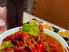 -沪小胖小龙虾(淮海中路旗舰店)