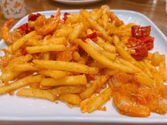 香辣薯条虾-清真·玛丽亚新疆菜主题餐厅(浙江中路店)