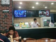 大堂-李先生牛肉面大王(站北广场店)
