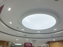 -雅悦齿科(顾村公园店)