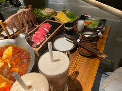 -湊湊火锅·茶憩(杭州湖滨银泰in77店)