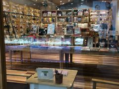 -猫的天空之城概念书店(印象城购物中心店)